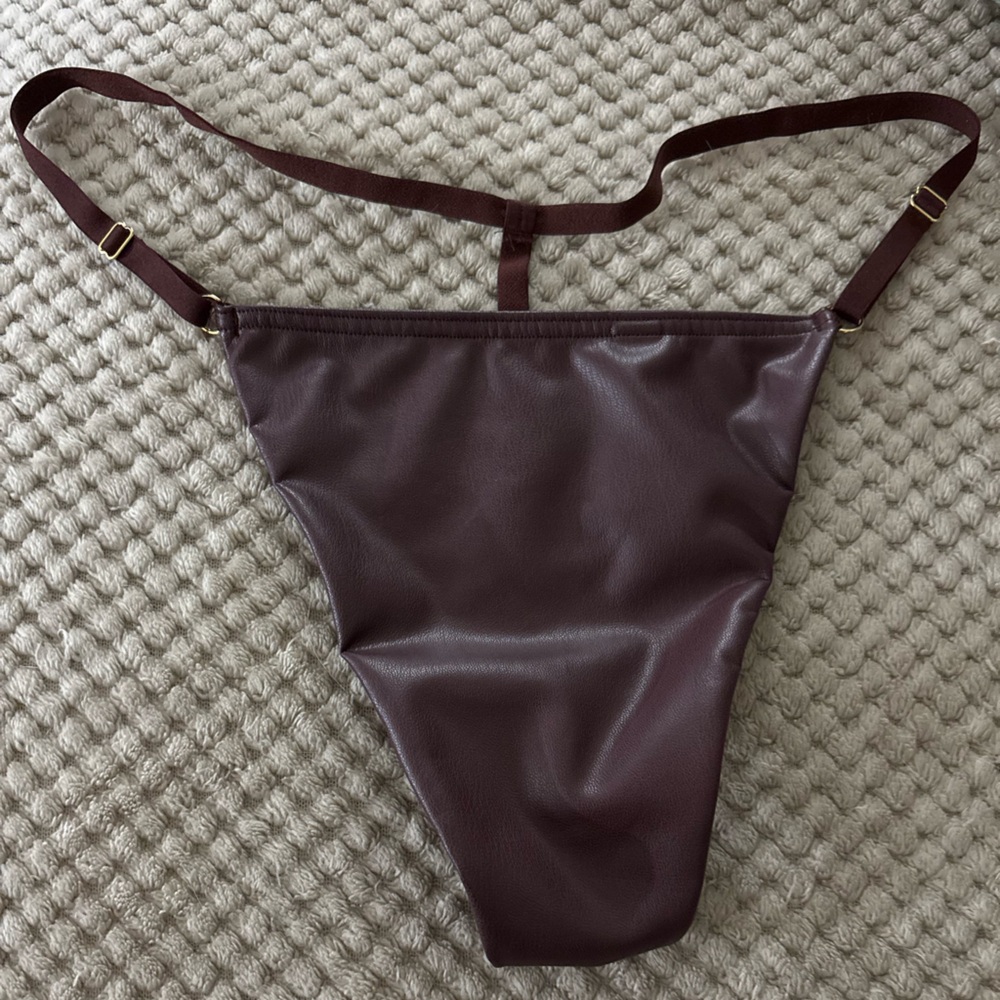 RESERVED/ Do Not Purchase 🤎 Women’s VS Adjustable Faux Leather Thong Panty
